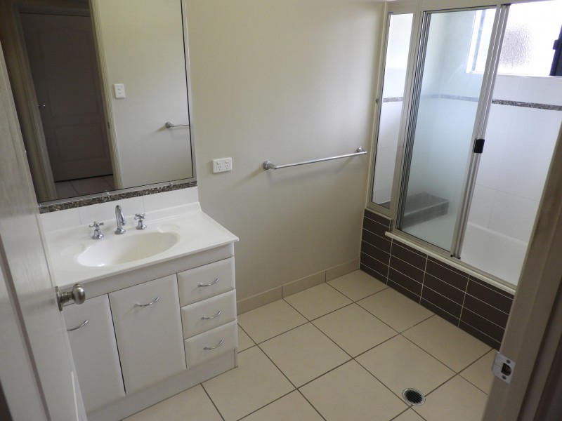 27 Afton Way, Mount Louisa QLD 4814