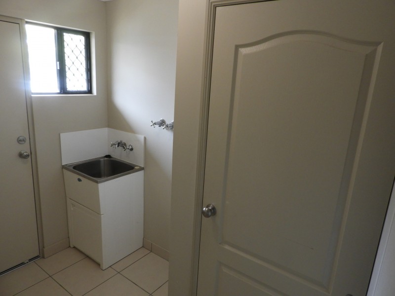 27 Afton Way, Mount Louisa QLD 4814