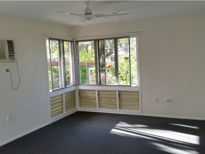 18 Garner Road, Kirwan QLD 4817