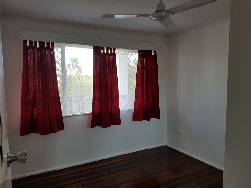 28 Sonia Street, Rasmussen QLD 4815