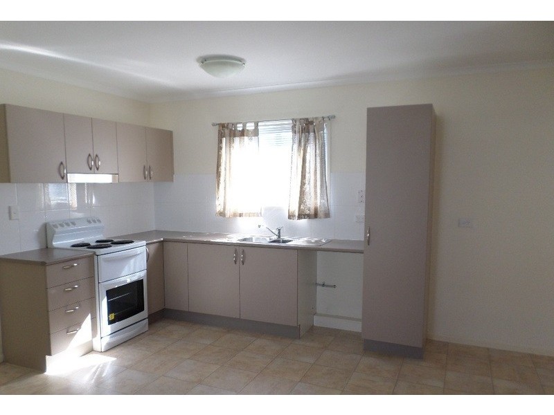 28 Sonia Street, Rasmussen QLD 4815