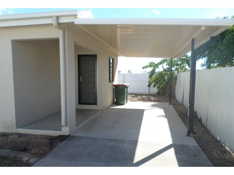 28 Sonia Street, Rasmussen QLD 4815