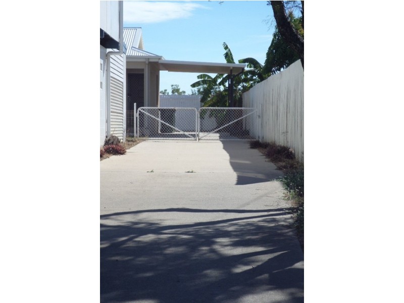 28 Sonia Street, Rasmussen QLD 4815