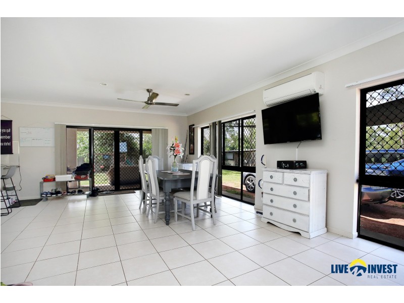 8 Parkway Place, Black River QLD 4818