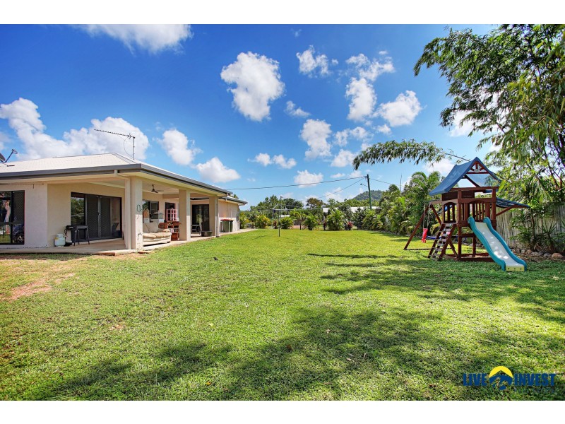 8 Parkway Place, Black River QLD 4818