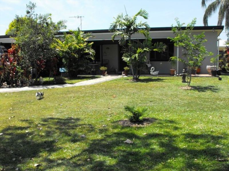 10 Lina Court, Rasmussen QLD 4815