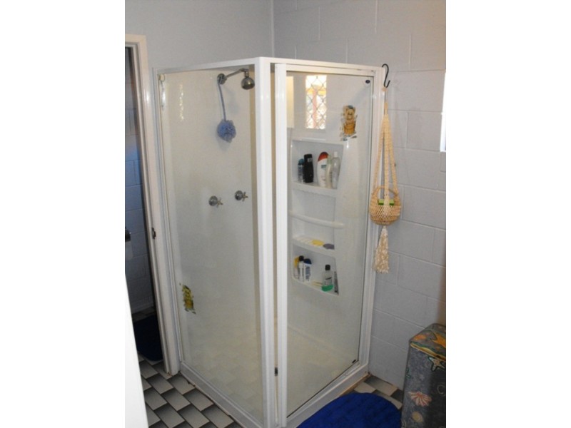 10 Lina Court, Rasmussen QLD 4815