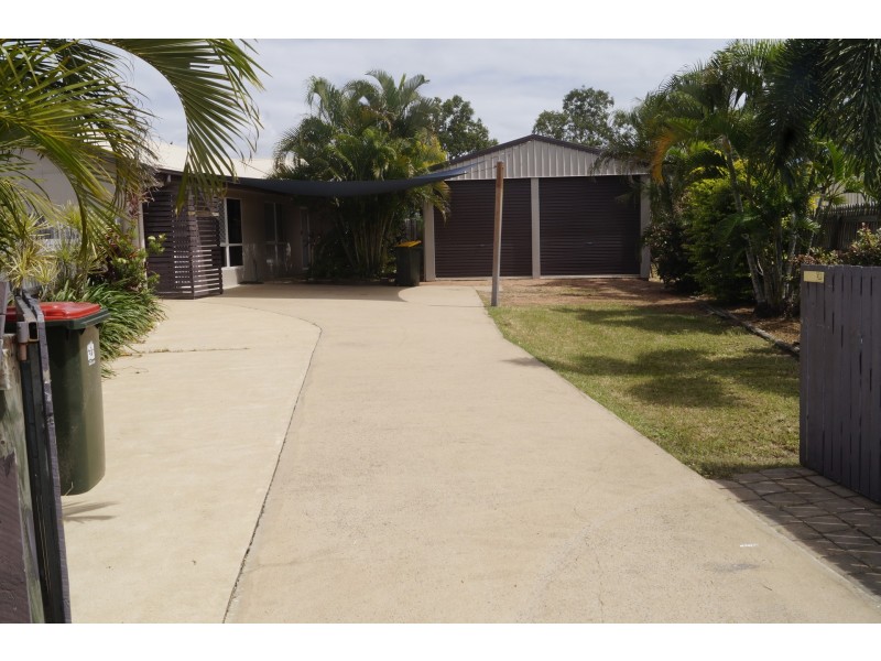 25 Elton Drive, Kelso QLD 4815