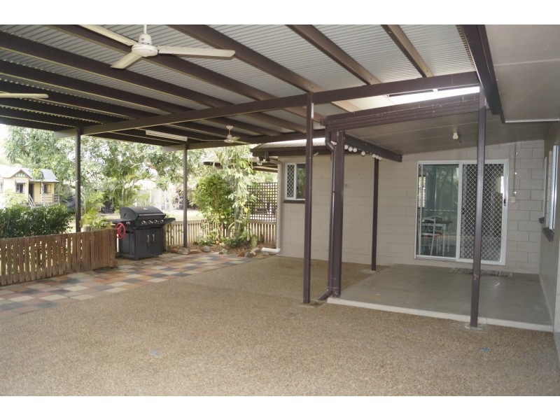 25 Elton Drive, Kelso QLD 4815