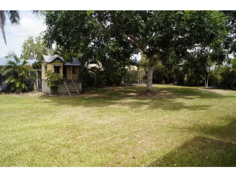 25 Elton Drive, Kelso QLD 4815