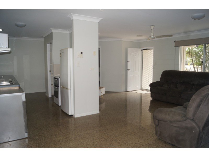 25 Elton Drive, Kelso QLD 4815