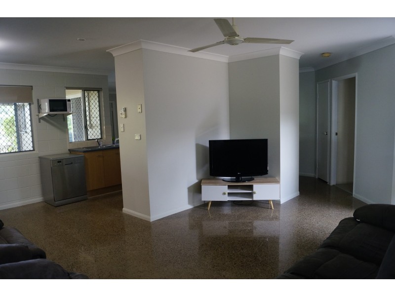 25 Elton Drive, Kelso QLD 4815