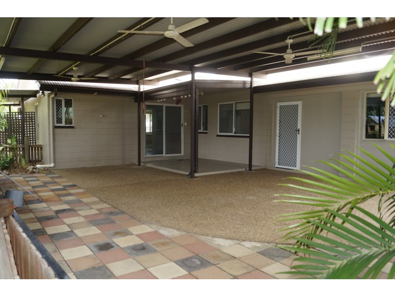 25 Elton Drive, Kelso QLD 4815