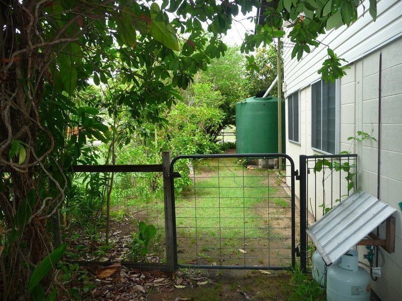 19 Caroline Street, Aitkenvale QLD 4814