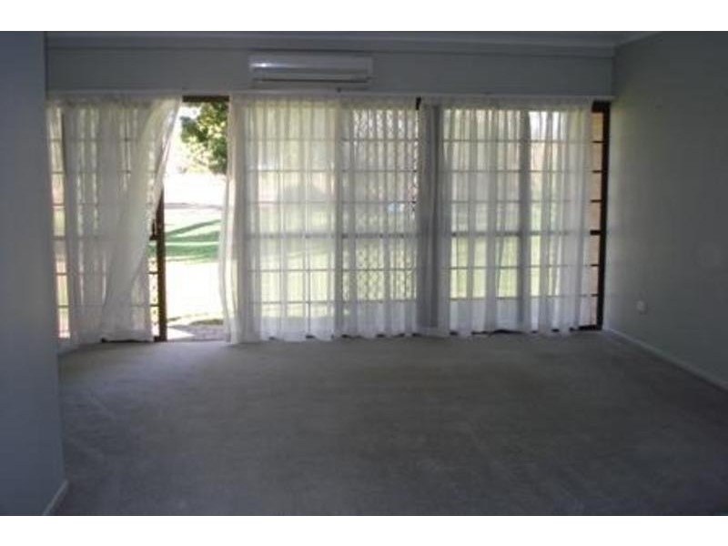 8/15 Tyack Street, Rosslea QLD 4812