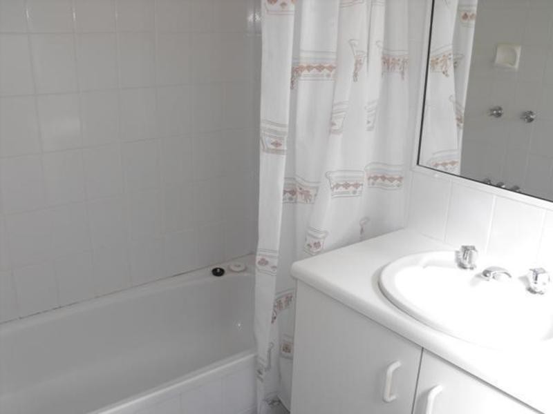 8/15 Tyack Street, Rosslea QLD 4812