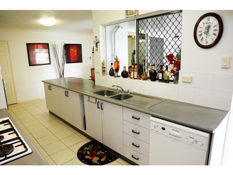 5 Alder Close, Thuringowa Central QLD 4817