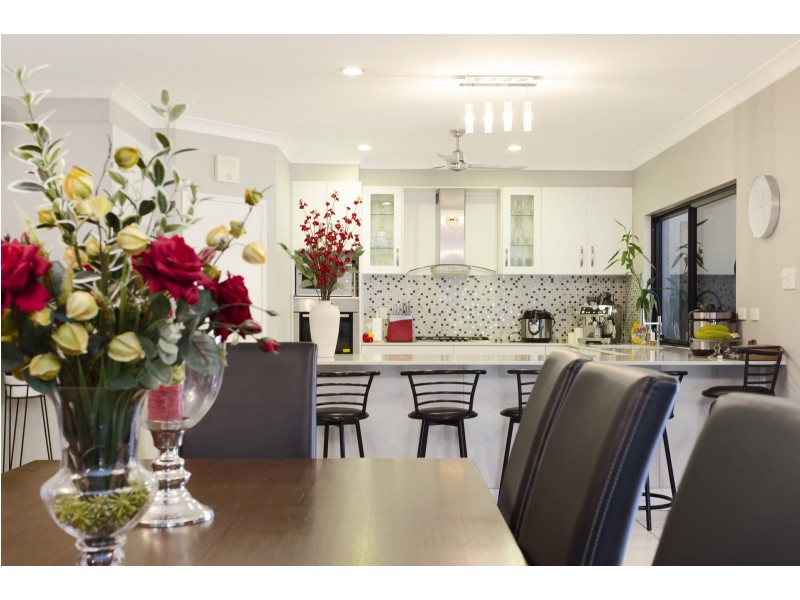 44 Tennessee Way, Kelso QLD 4815