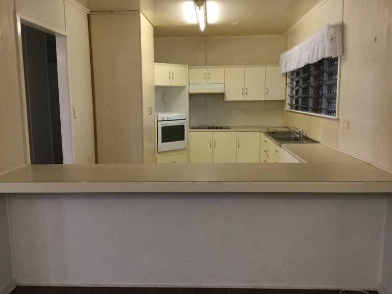 11 Irving Street, Cranbrook QLD 4814