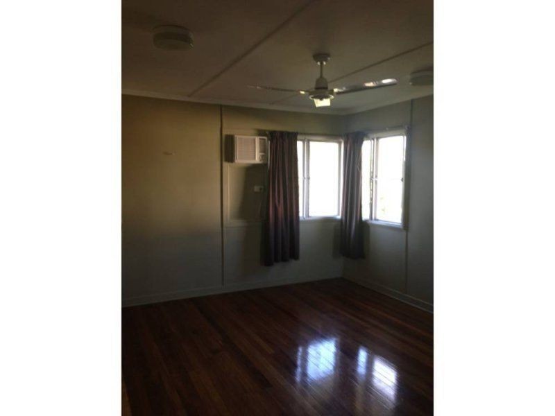15 Lancaster Street, Garbutt QLD 4814