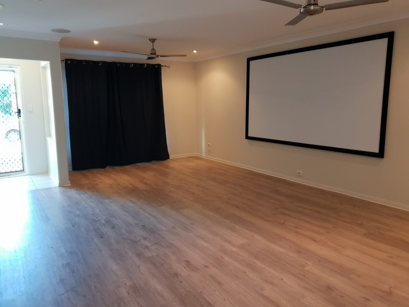 33 Burbank Way, Kirwan QLD 4817