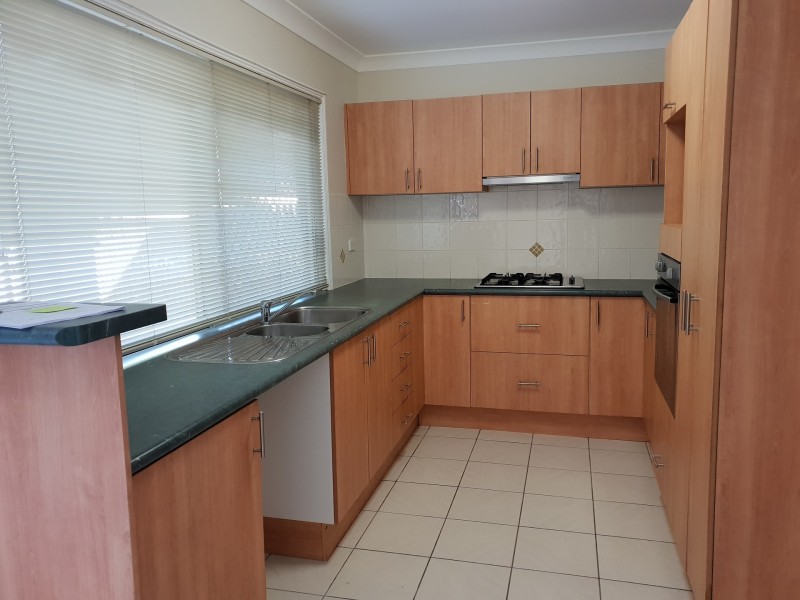 33 Burbank Way, Kirwan QLD 4817