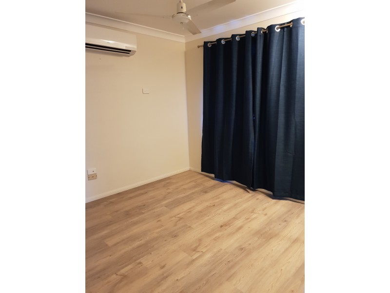 33 Burbank Way, Kirwan QLD 4817