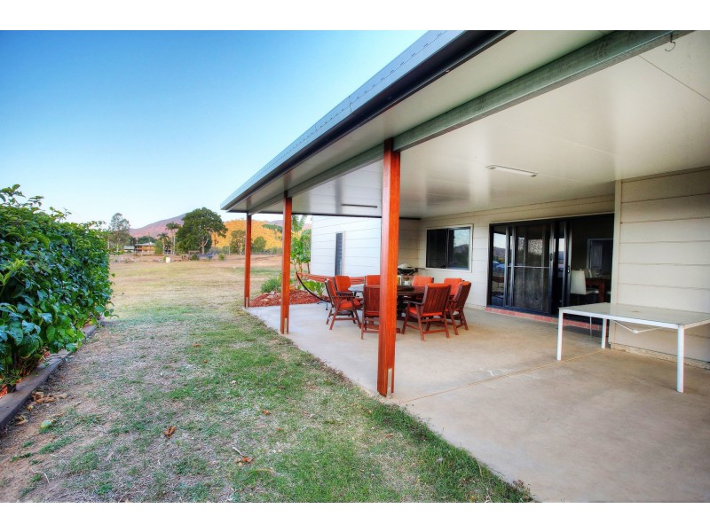 187 Williams Road, Alligator Creek QLD 4816