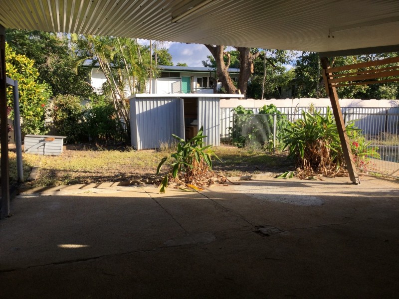 10 Weaver Street, Heatley QLD 4814