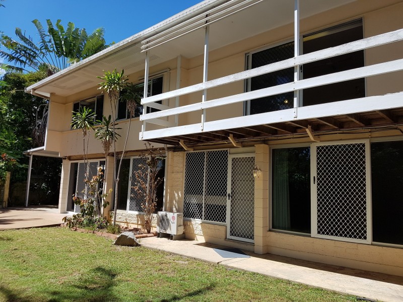 4 Rhodes Street, Heatley QLD 4814