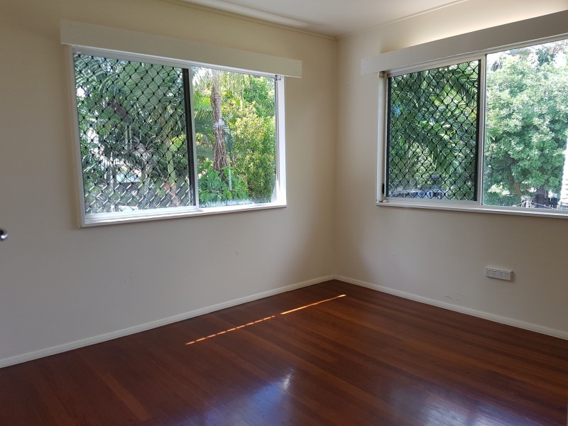 4 Rhodes Street, Heatley QLD 4814