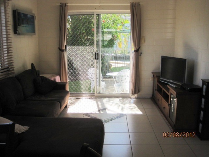 9/36 Henry Street, West End QLD 4810