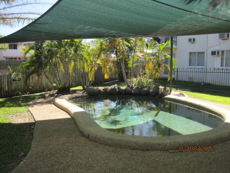 9/36 Henry Street, West End QLD 4810