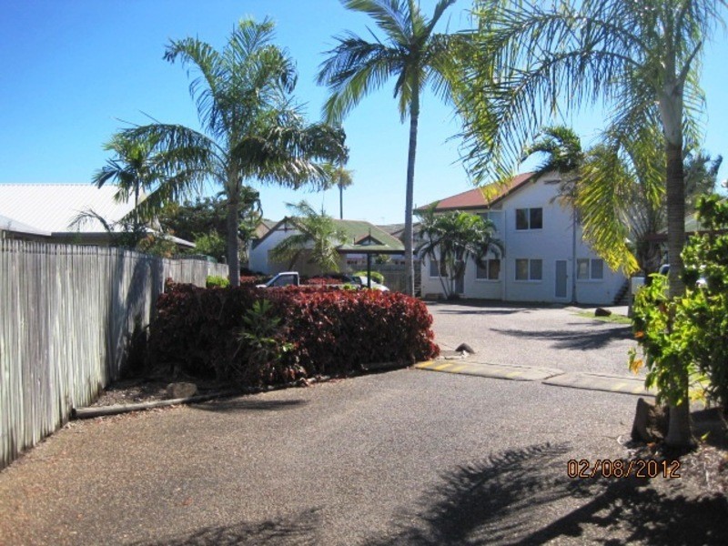 9/36 Henry Street, West End QLD 4810