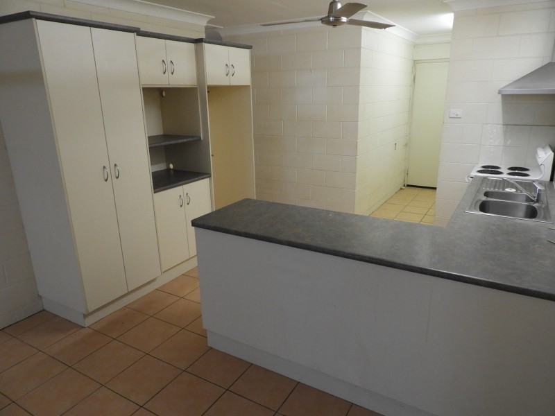 1/159 Mill Drive, Kirwan QLD 4817