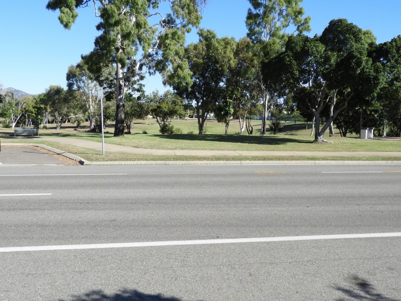 1/159 Mill Drive, Kirwan QLD 4817