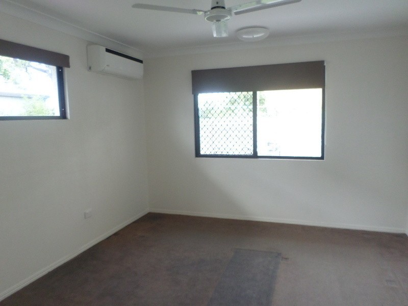 28 Garrison Court, Mount Louisa QLD 4814