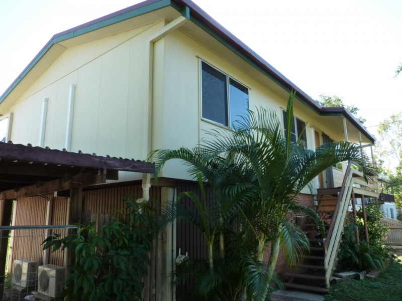 12 Naples Court, Kelso QLD 4815