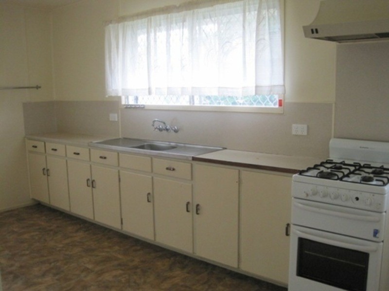 4 Nathan Street, Vincent QLD 4814