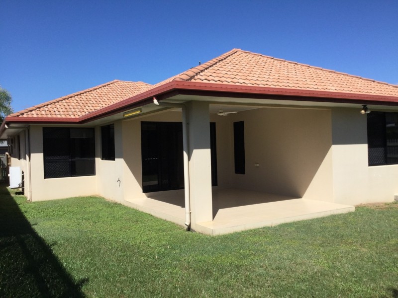 21 Sheerwater Parade, Douglas QLD 4814