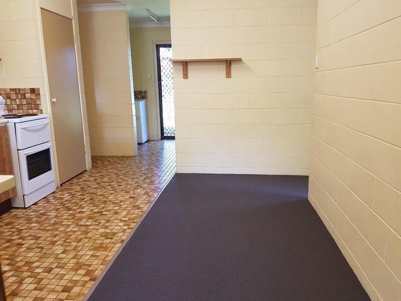 1/1197 Riverway Drive, Rasmussen QLD 4815
