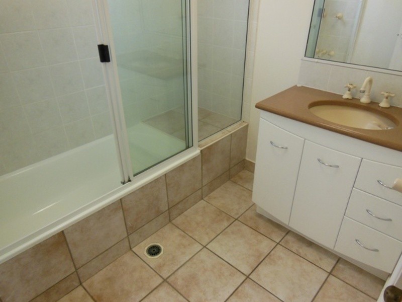 5 Regal Court, Kirwan QLD 4817