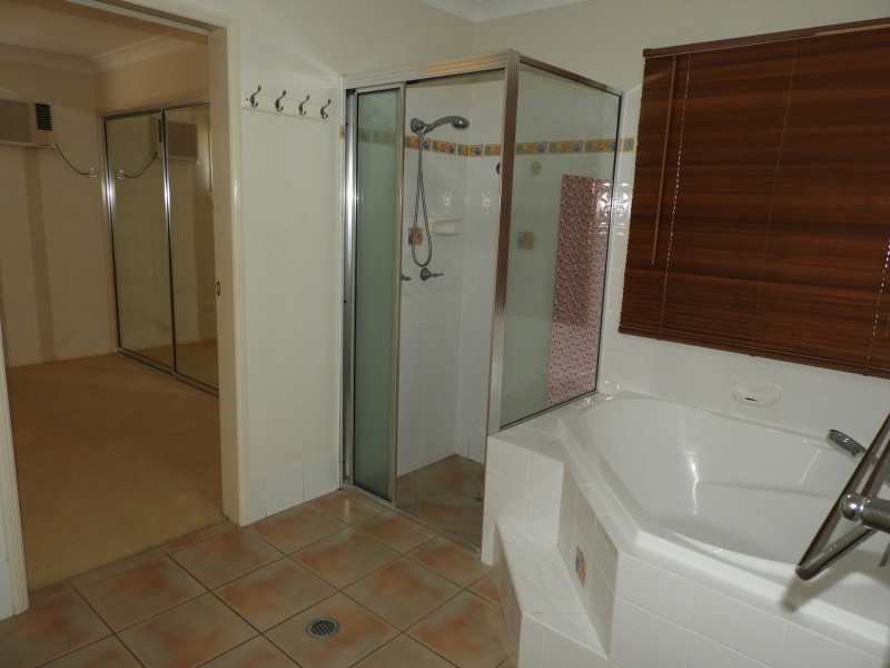 13 Damson Court, Douglas QLD 4814