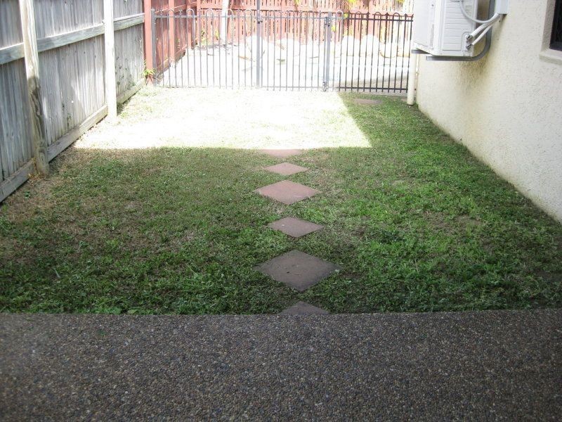 59 Estuary Parade, Douglas QLD 4814