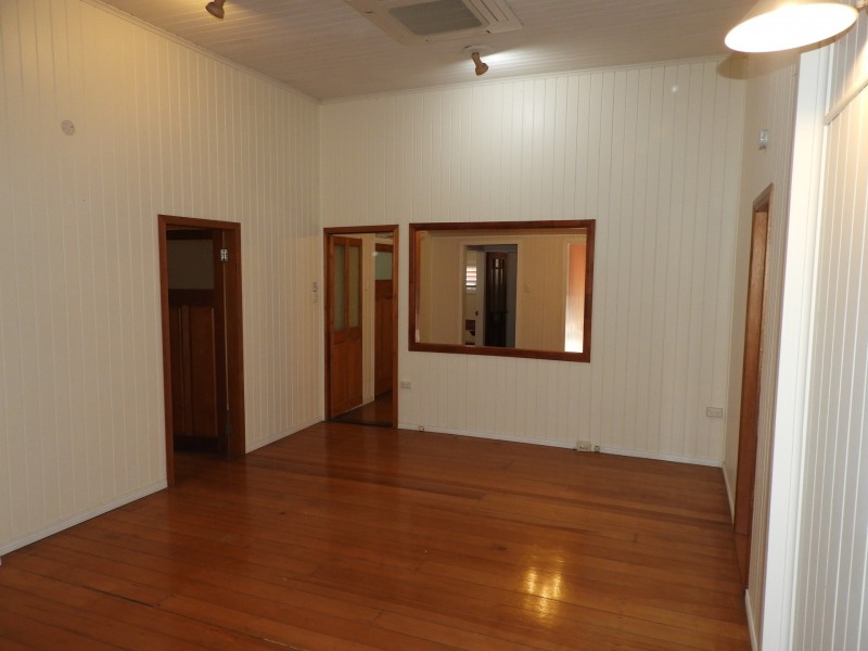 22 Sherriff Street, Hermit Park QLD 4812