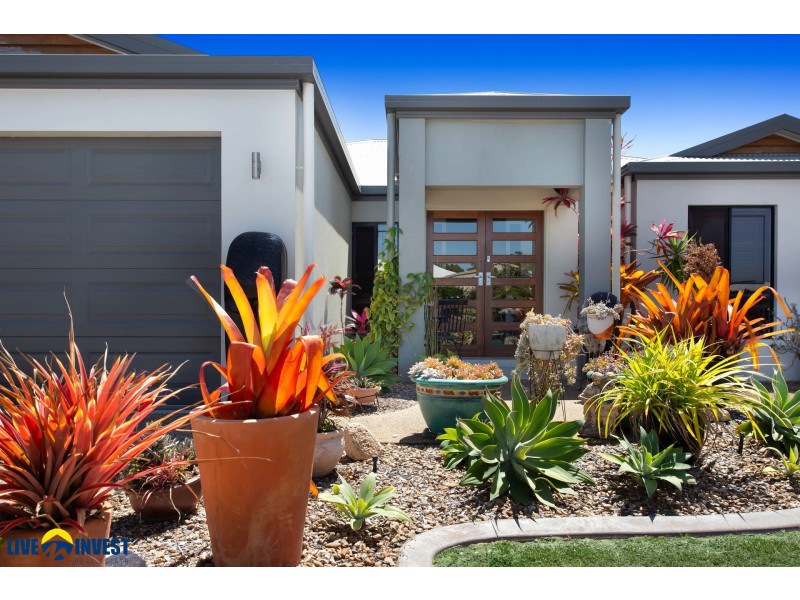 13 Daintree Drive, Bushland Beach QLD 4818