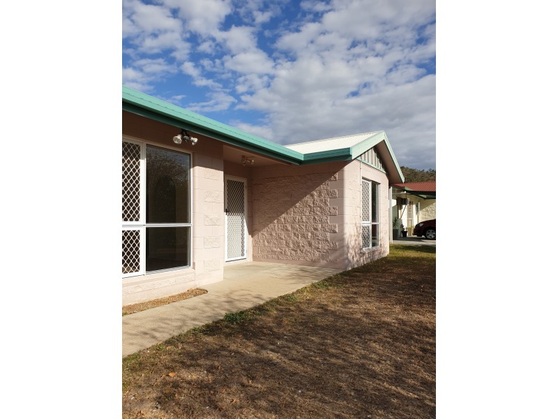 31 Barnett Street, Mount Louisa QLD 4814