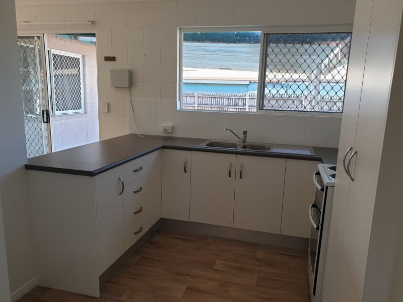 31 Barnett Street, Mount Louisa QLD 4814