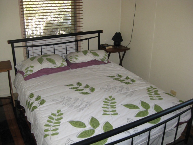 13 Hutchins Street, Heatley QLD 4814