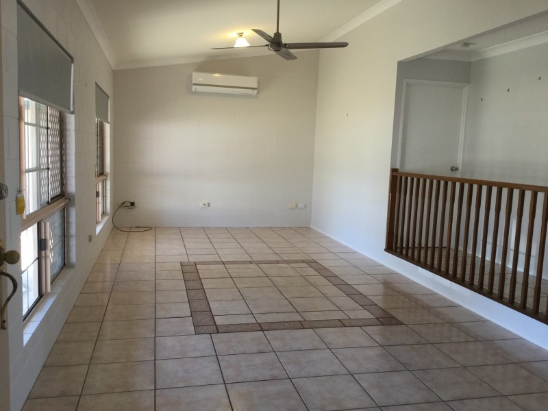 6 Raven Court, Kelso QLD 4815